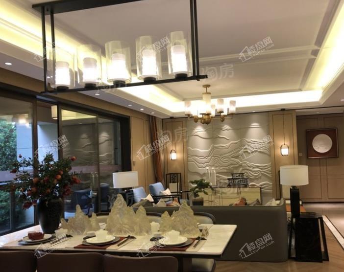 金辉碧桂园雅居乐麓铭府样板间