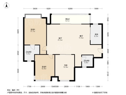 龙记铂樾3居室户型图
