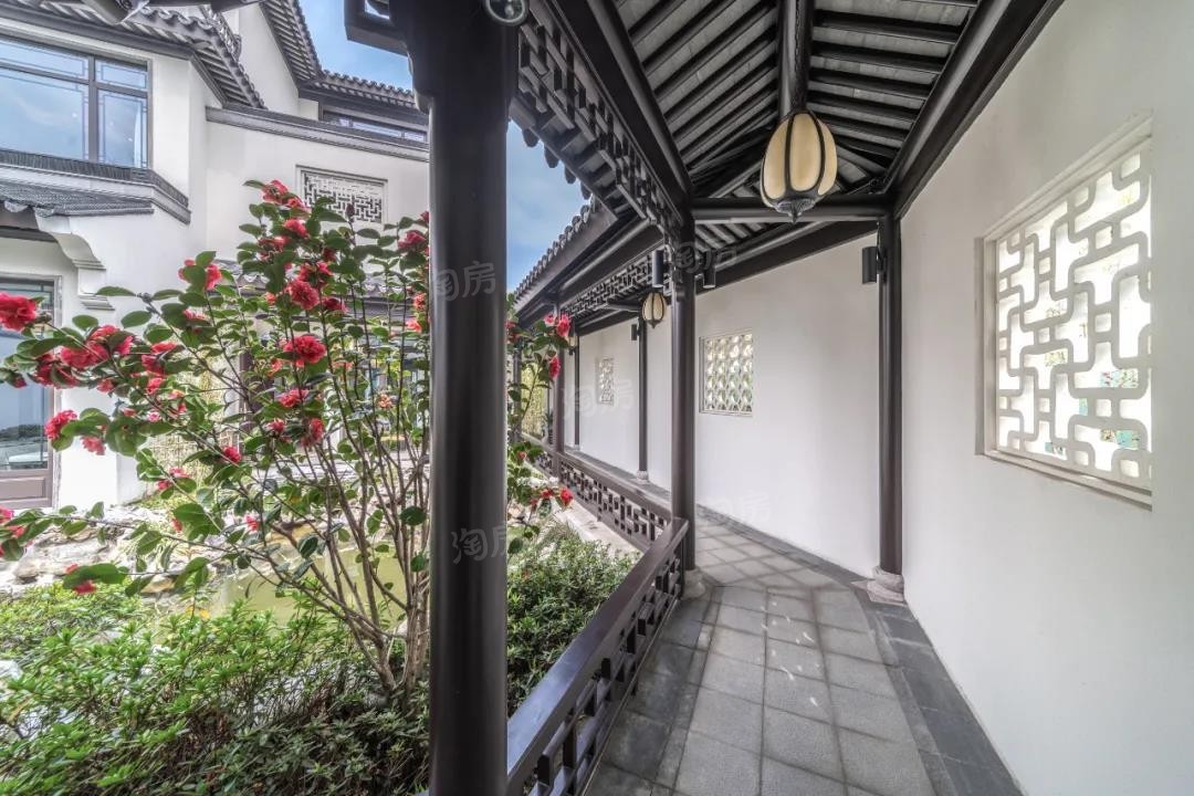 绿城·晓荷江南实景图