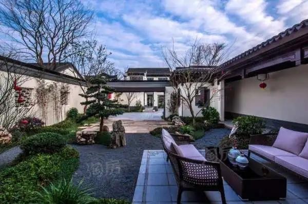 绿城·晓荷江南实景图