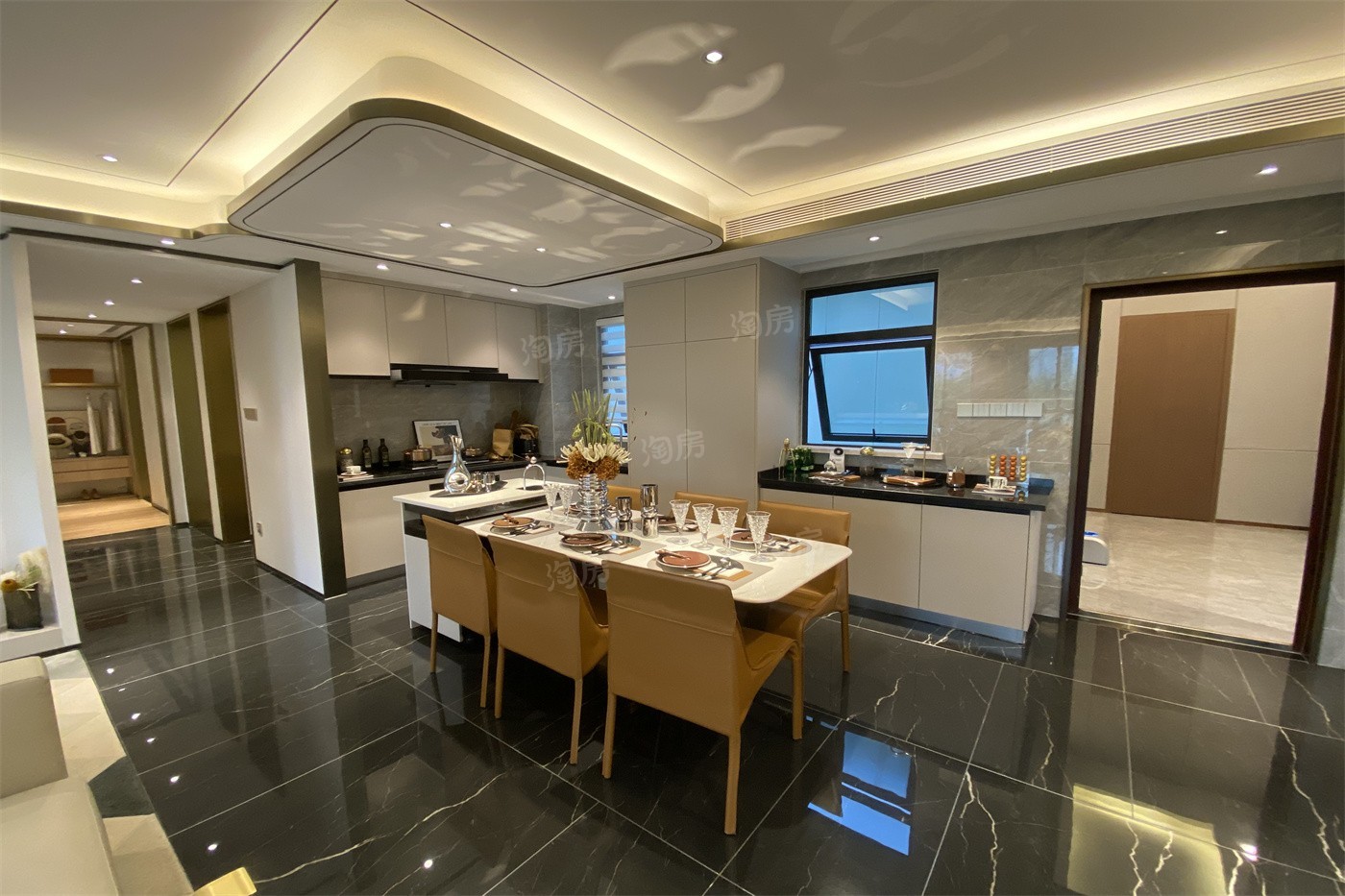 卓越菩悦文澜府房源建面约88㎡-114㎡，毛坯交付