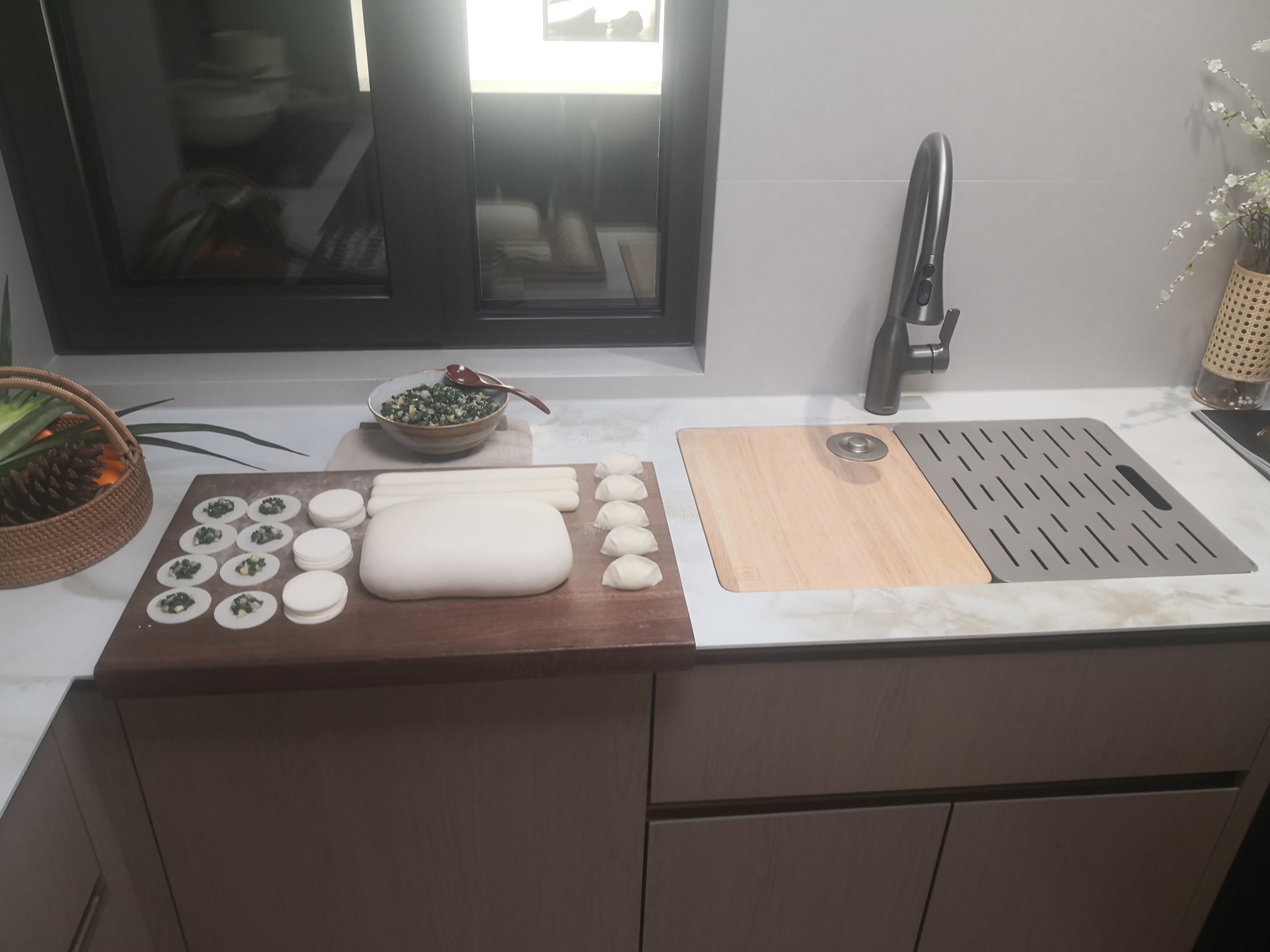 2025北京拆迁计划关联下的万科东庐与北辰红橡墅