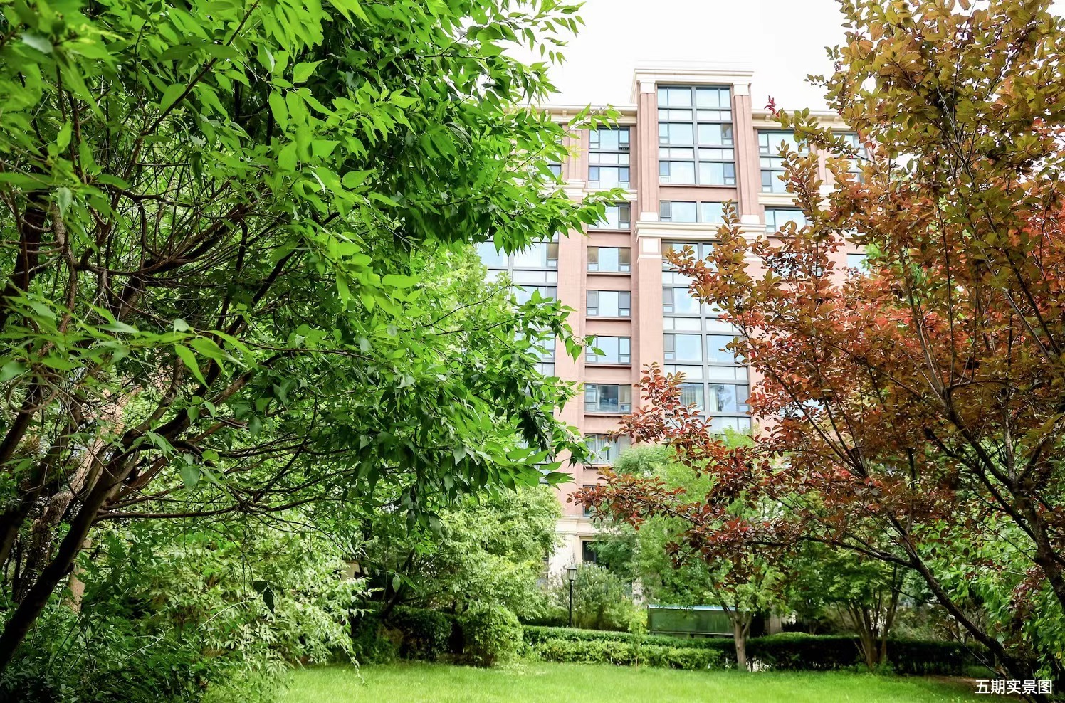 中建国望府 首开璞瑅隐园：双盘辉映，品质人居典范