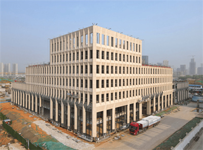 武汉光谷科技金融产业园预计将于今年年底完工