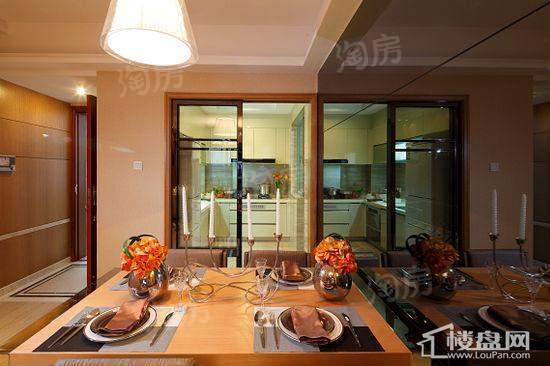 雅居乐白鹭湖样板间