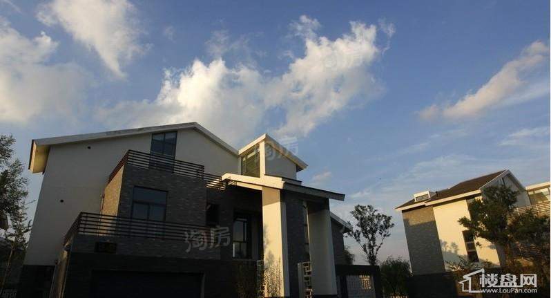 鸿嘉星城实景图