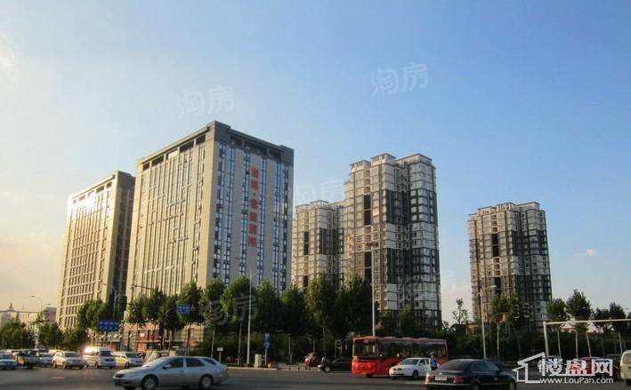 云龙国际实景图