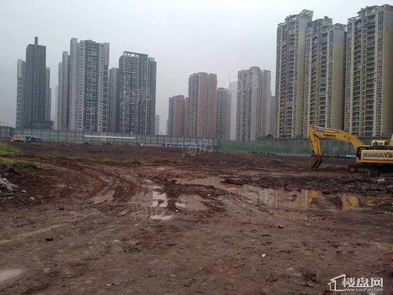 两江春城实景图