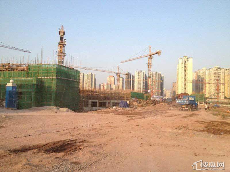 两江春城实景图