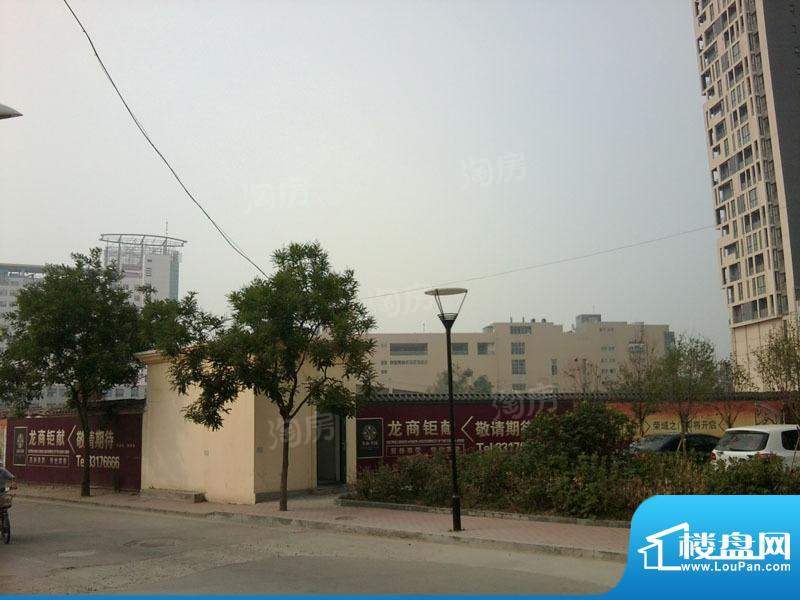 龙商荣域配套图