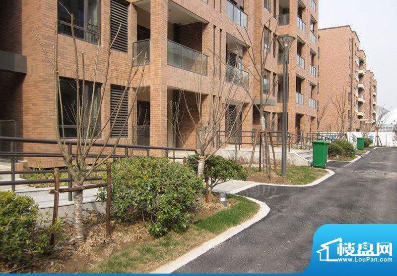 港城滴水湖馨苑别墅配套图