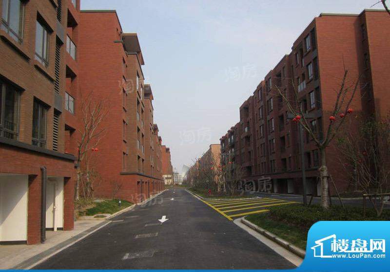 港城滴水湖馨苑别墅配套图