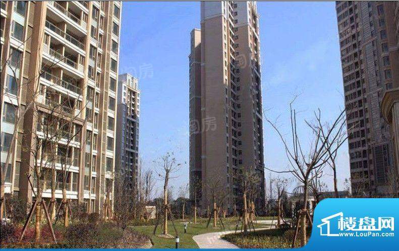 日月光伯爵天地配套图