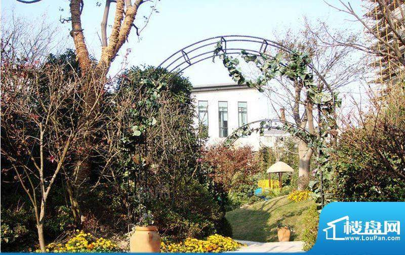 绿地富强新苑别墅配套图