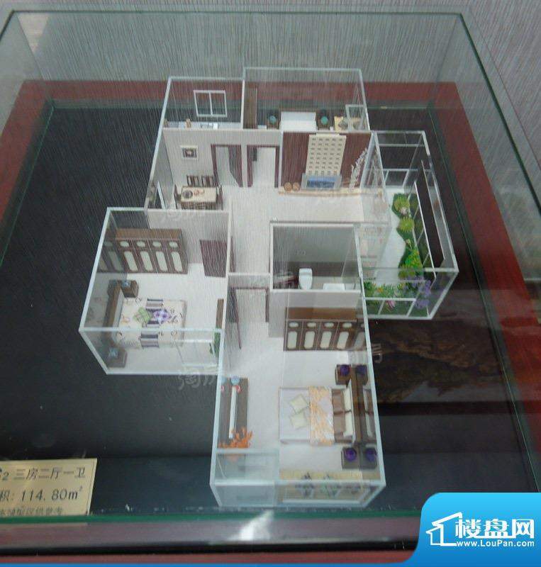 云间名门天御C2户型面积:114.80平米