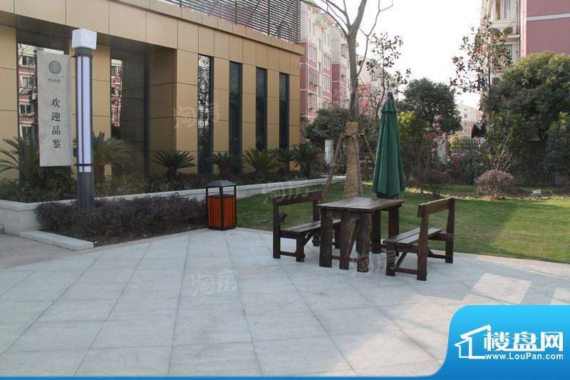 领秀冠南苑配套图