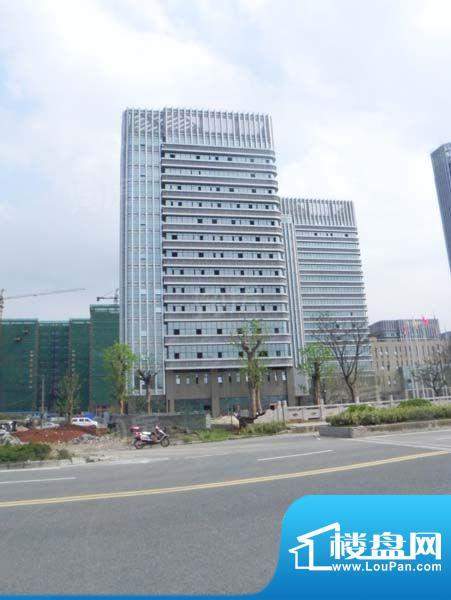 嘉年华国际商务广场配套图