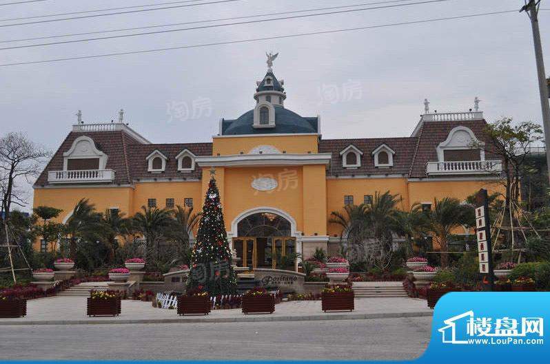 皇庭波西塔诺配套图