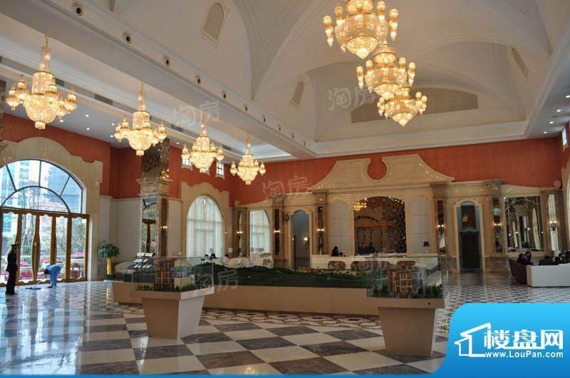 皇庭波西塔诺配套图