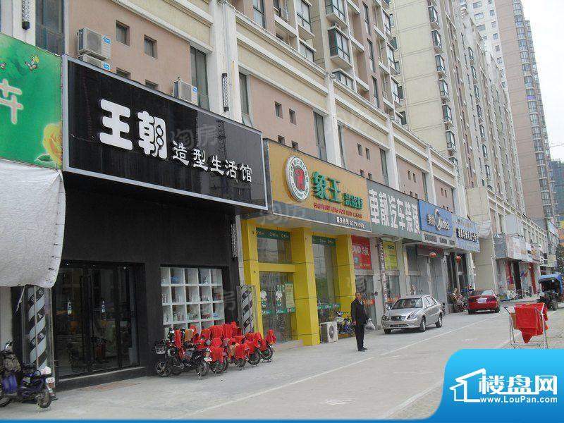 东冠逸品花园配套图