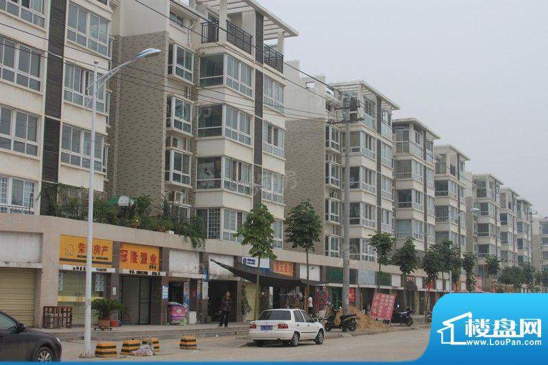 豪绅嘉苑配套图