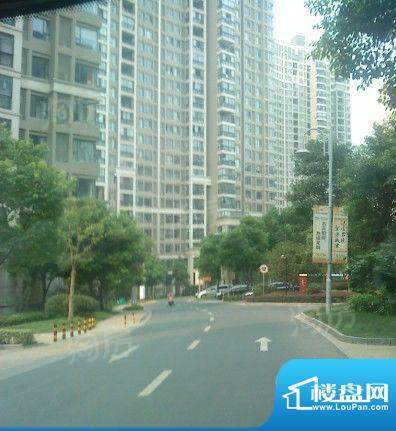 世茂香槟湖配套图