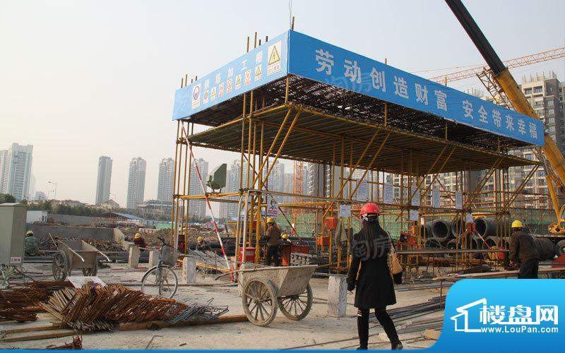 世茂香槟湖配套图