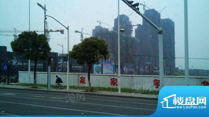 绿地白金汉宫配套图