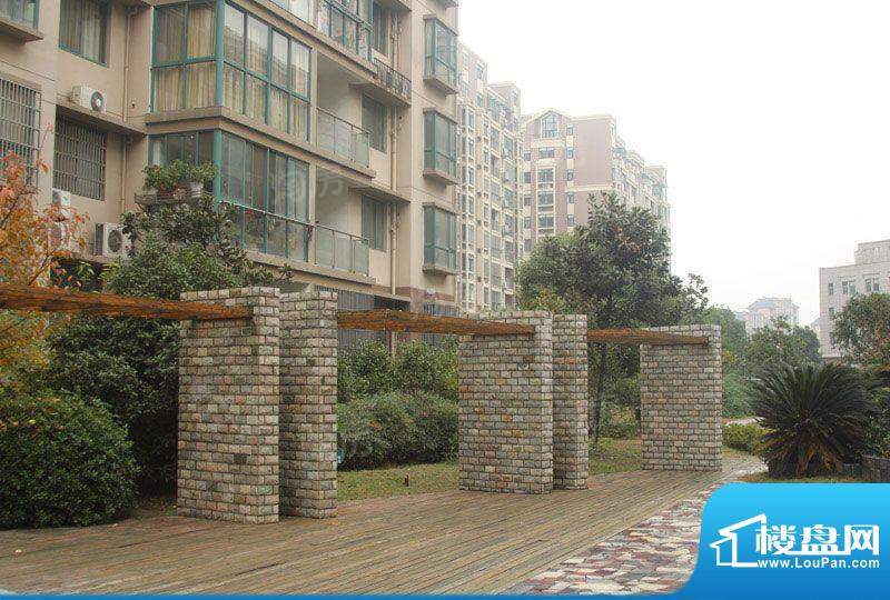 枫逸人家配套图