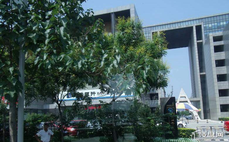 周边配套图