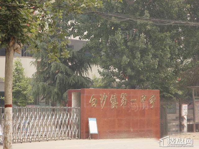 周边配套图
