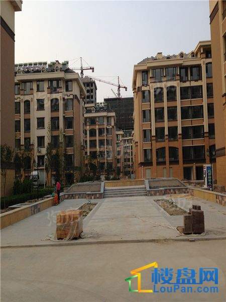恒信首府实景图
