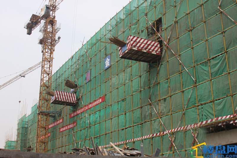 月河楼商业街实景图