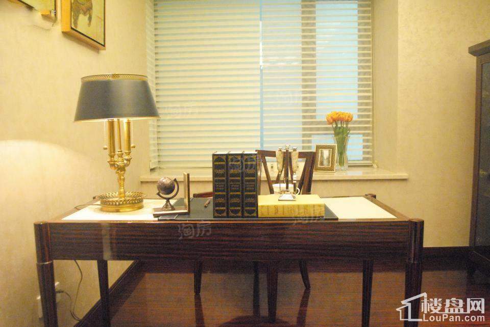 罗蒙环球城样板间