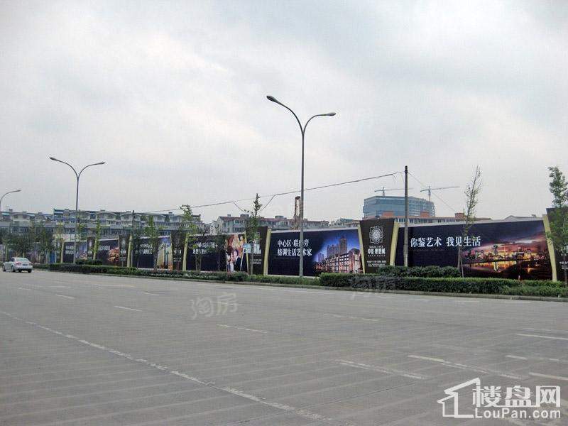 中基理想城商铺实景图