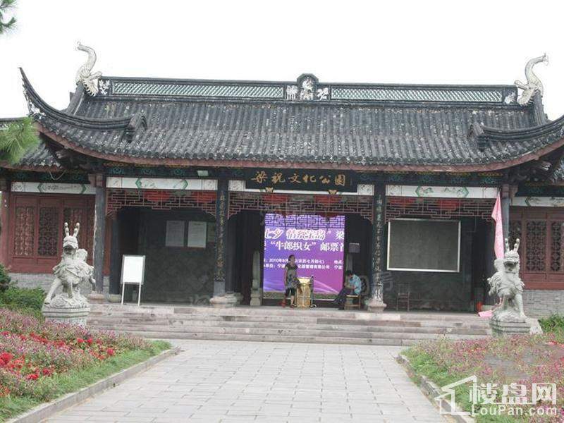 恒威君园和庄配套图