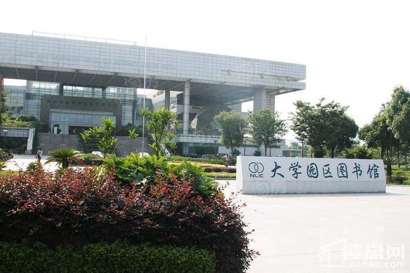 学府商业街配套图