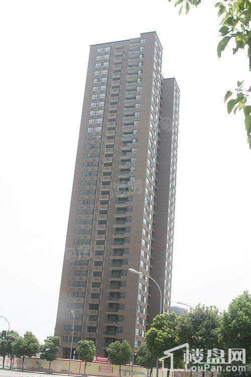 学府商业街实景图