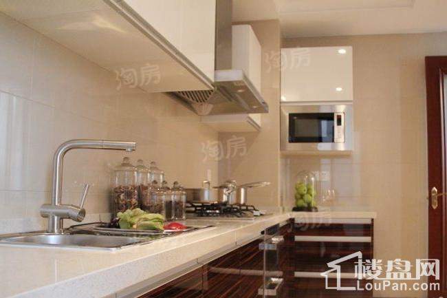 荣安心居样板间