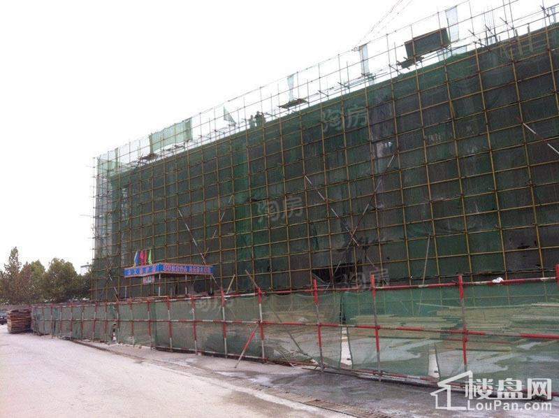 恒易宝莲金融中心实景图