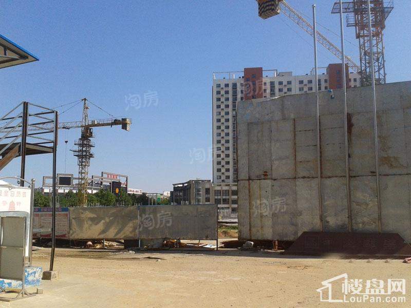 恒易宝莲金融中心实景图