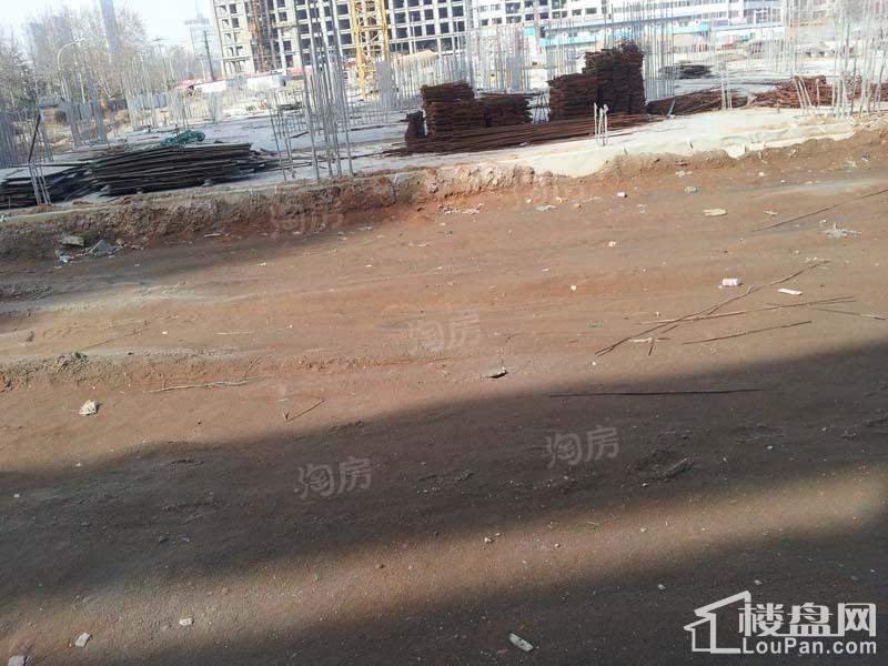 恒易宝莲金融中心实景图