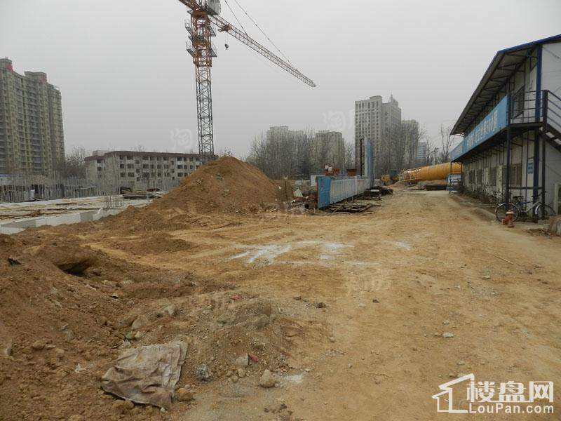 恒易宝莲金融中心实景图