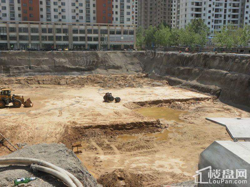 恒易宝莲金融中心实景图