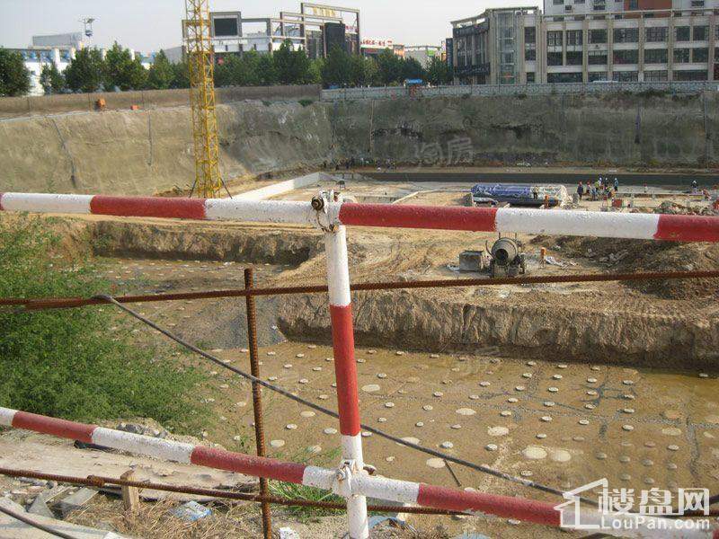 恒易宝莲金融中心实景图