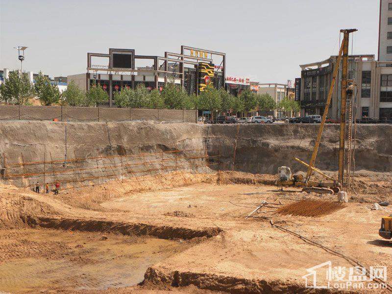 恒易宝莲金融中心实景图