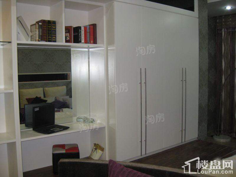 恒易宝莲金融中心样板间