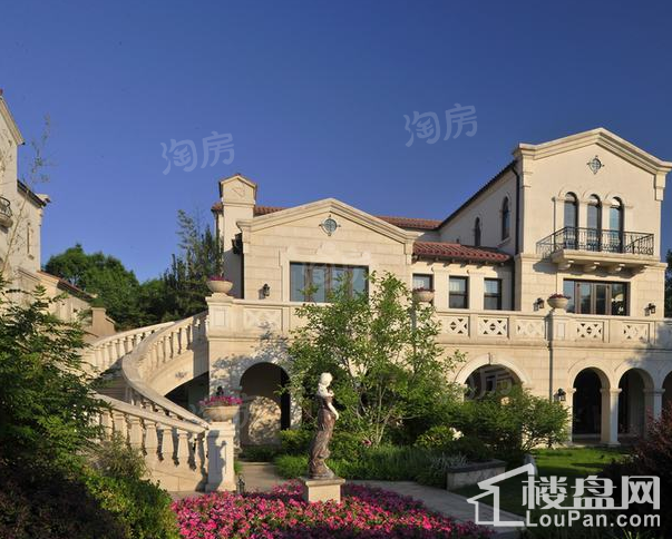 格拉斯小镇实景图