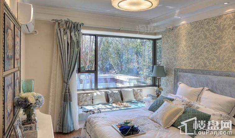 万科·翡翠四季样板间