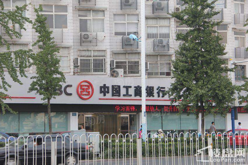 宝利丰广场配套图